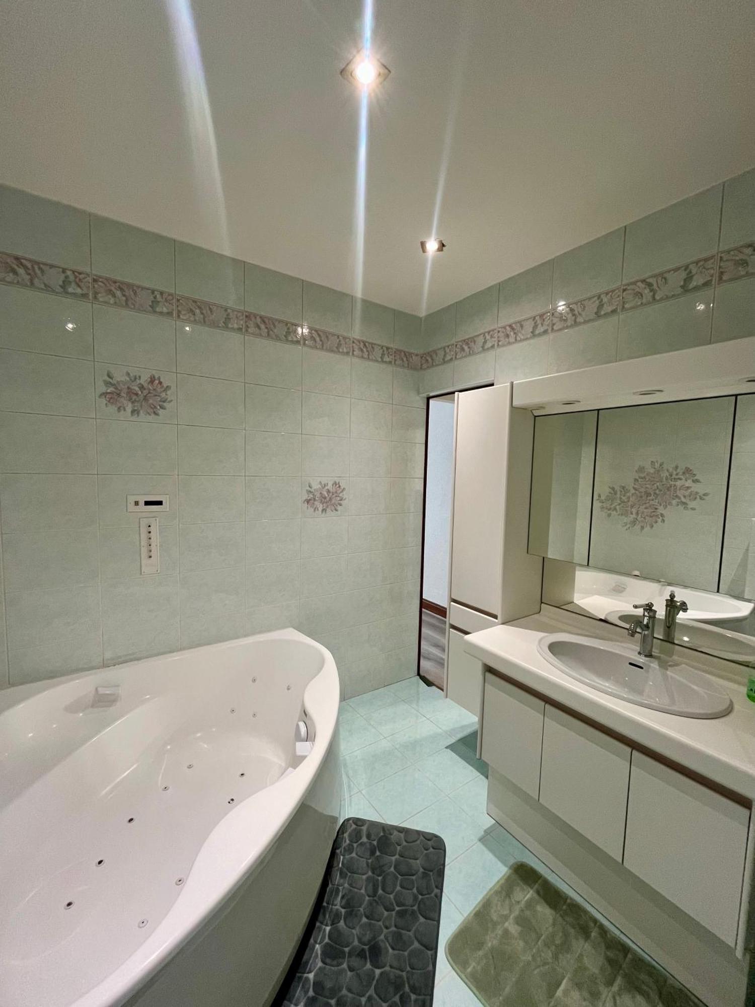 Magnifique T3 Face Au Lac Evian-les-Bains Ngoại thất bức ảnh